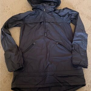 Lululemon Women's Black windbreaker